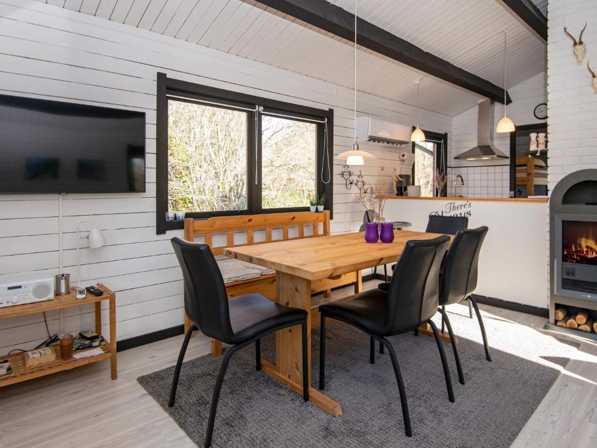 4 Person Holiday Home In Nibe Bagian luar foto